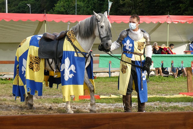 尋找新機遇 尋找新機遇